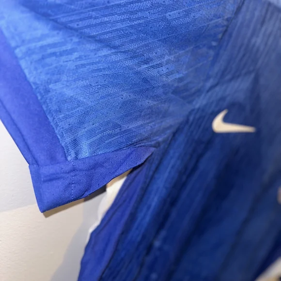 Chelsea 25/26 Home Kit - Size M - Player Version - Brand New NWT - Picture 6 of 8